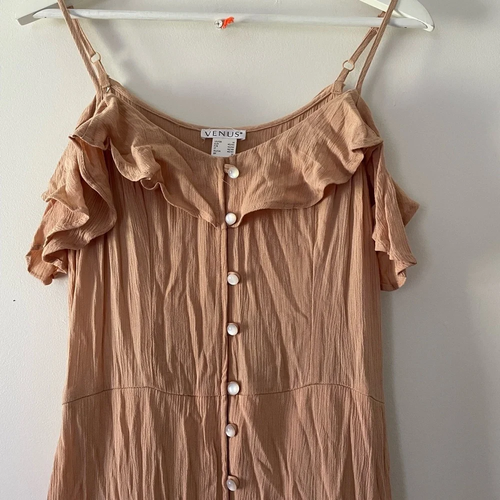 5 for $25 Venus Brand Peach Ruffle-Off-Shoulder Button-Front Maxi Dress - Picture 2 of 12